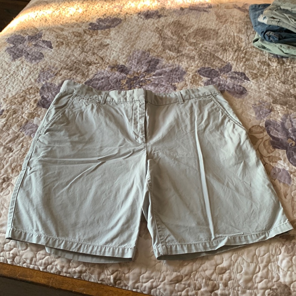 Gap boyfriend shorts